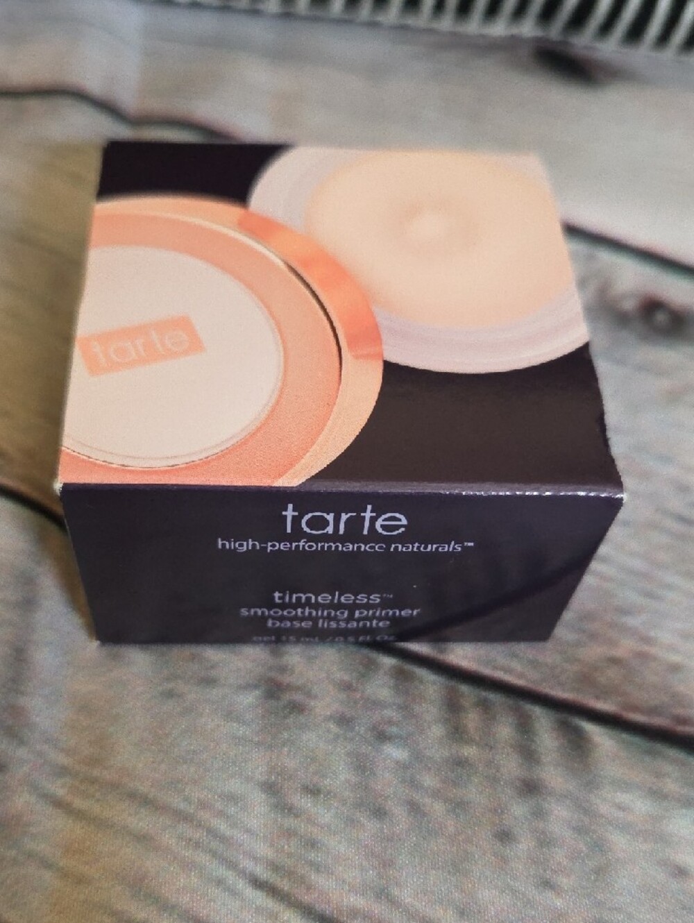 Tarte Timelessd Smoothing Primer - Picture 3 of 3